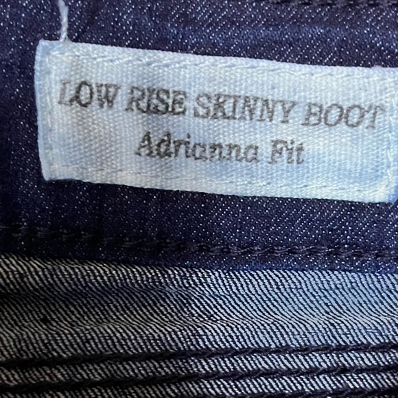⚫️TEMP PRICE DROP⚫️Guess Jeans Adrianna Fit Low Rise Skinny Boot Gold Plate Logo - Picture 6 of 12